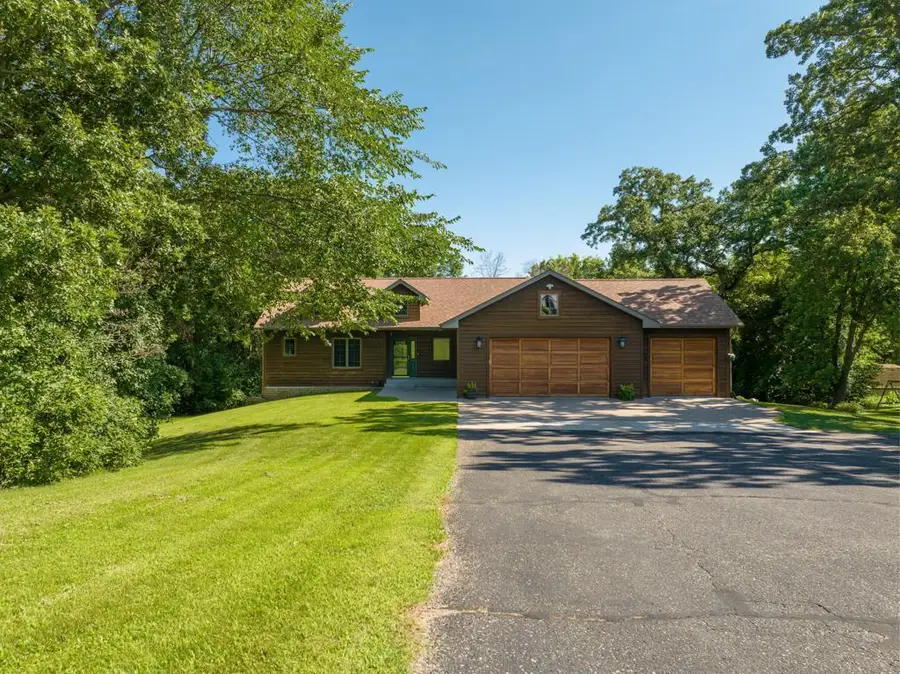 1408 10th Street Ne, Sauk Rapids, MN 56379 - Image #2