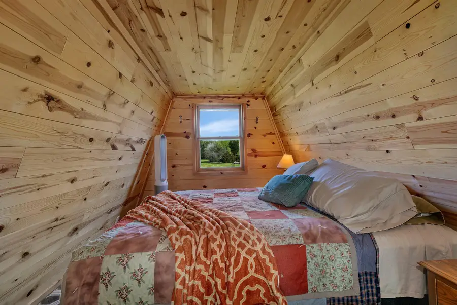 196633 County Road 9 Ne, New London, MN 56273 - Image #2