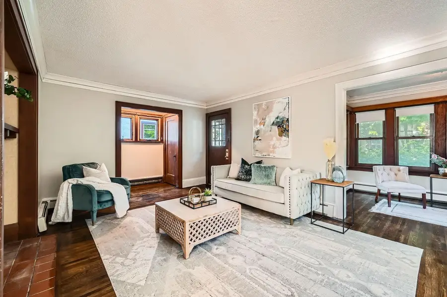 983 18th Avenue Se, Minneapolis, MN 55414 - #3