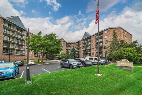 2601 Kenzie Terrace #519, Minneapolis, MN 55418