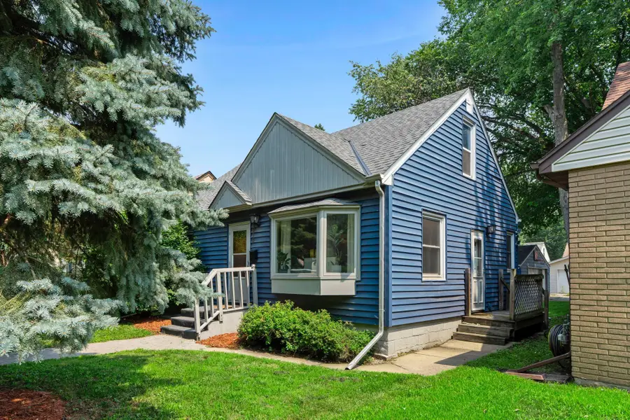 4914 Oliver Avenue N, Minneapolis, MN 55430 - Image #2