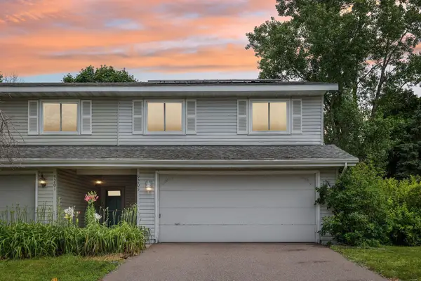 9205 29th Avenue N, Minneapolis, MN 55427