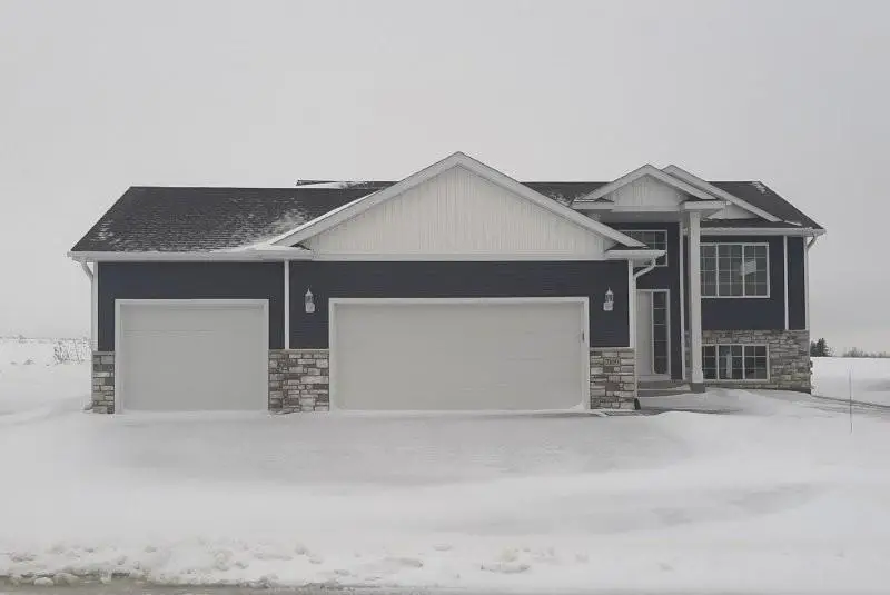 2109 6th Avenue Ne, Kasson, MN 55944 - #1