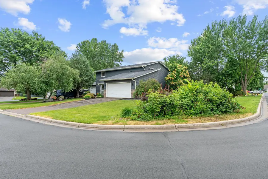 6494 Bonner Court, Inver Grove Heights, MN 55076 - Image #2