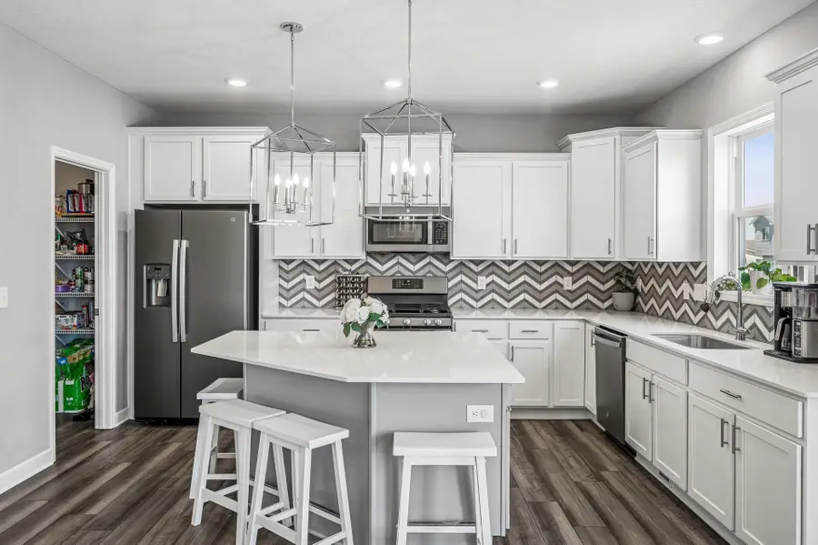 104 Hummingbird Way, Delano, MN 55328 - Image #2