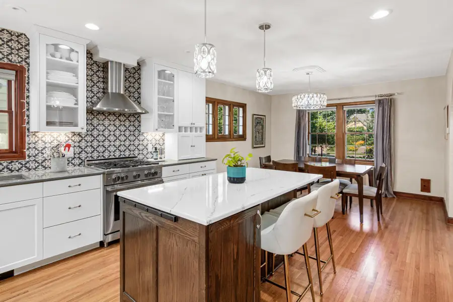 1856 Highland Parkway, Saint Paul, MN 55116 - Image #3