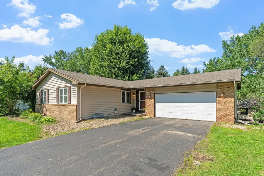 15020 Tyacke Drive, Burnsville, MN 55306 - Image #2