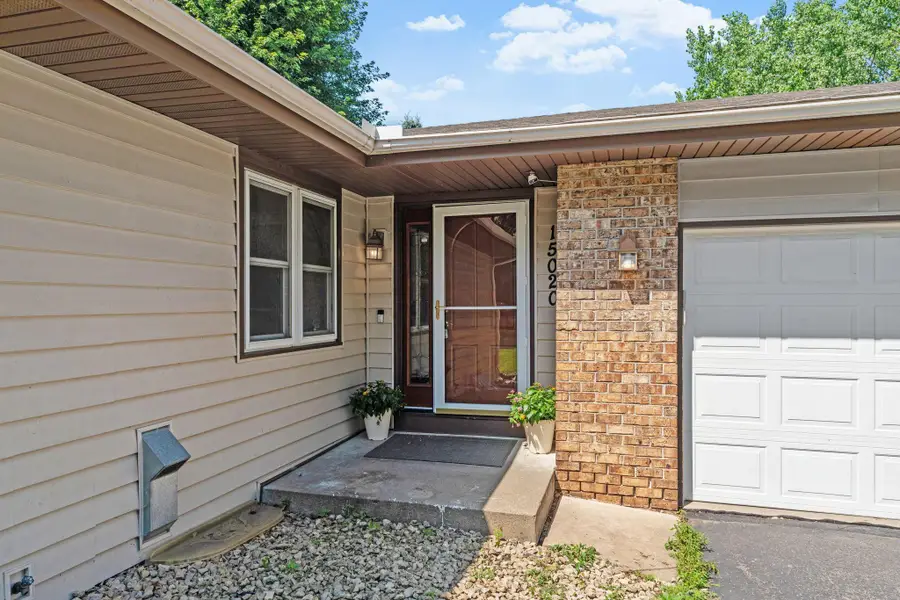 15020 Tyacke Drive, Burnsville, MN 55306 - Image #3