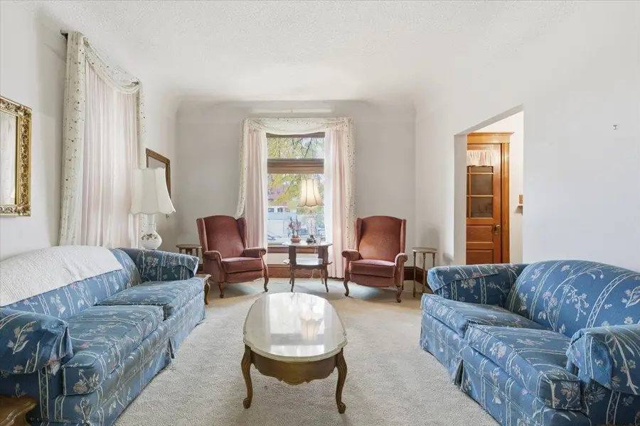 1810 Dupont Avenue N, Minneapolis, MN 55411 - Image #3