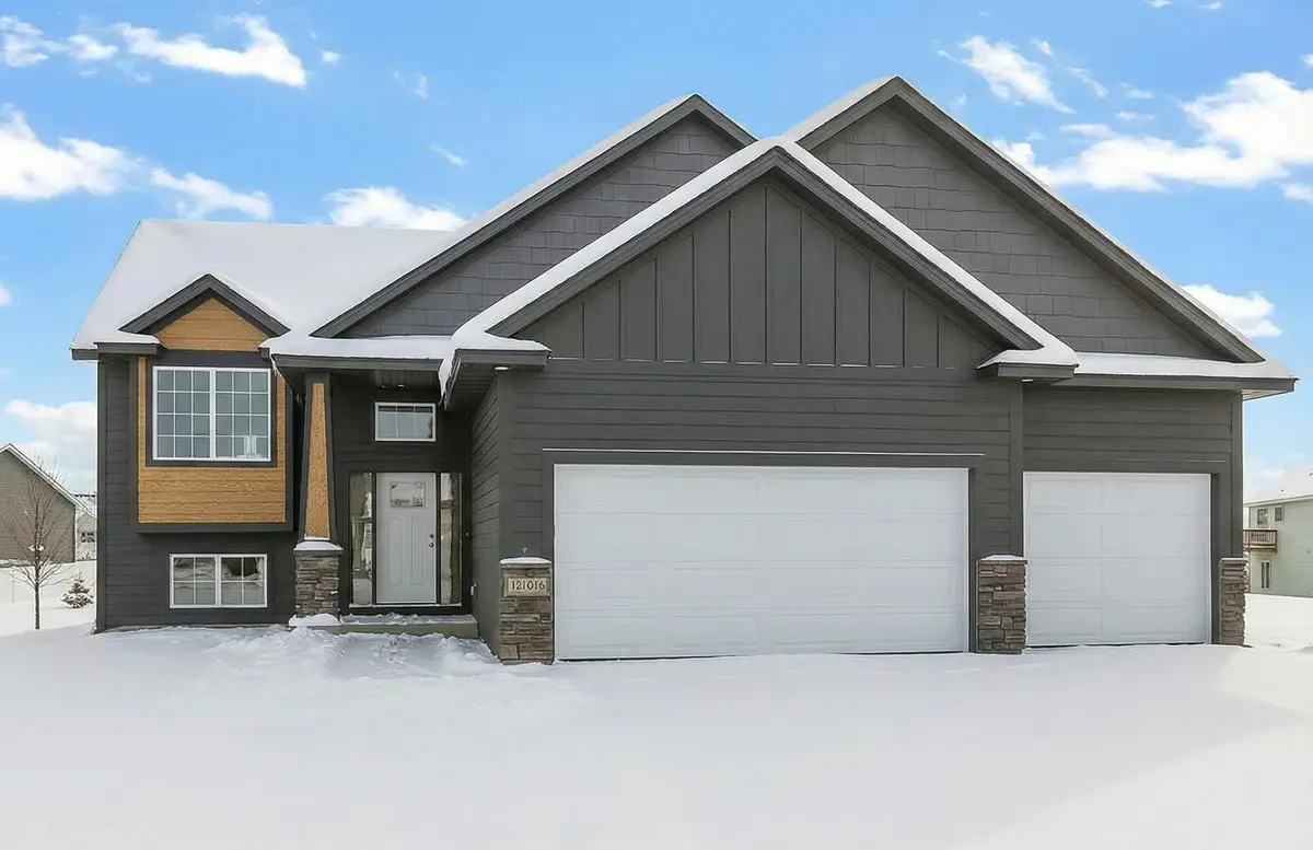 18560 Hexham Lane, Lakeville, MN 55044 - Image #1