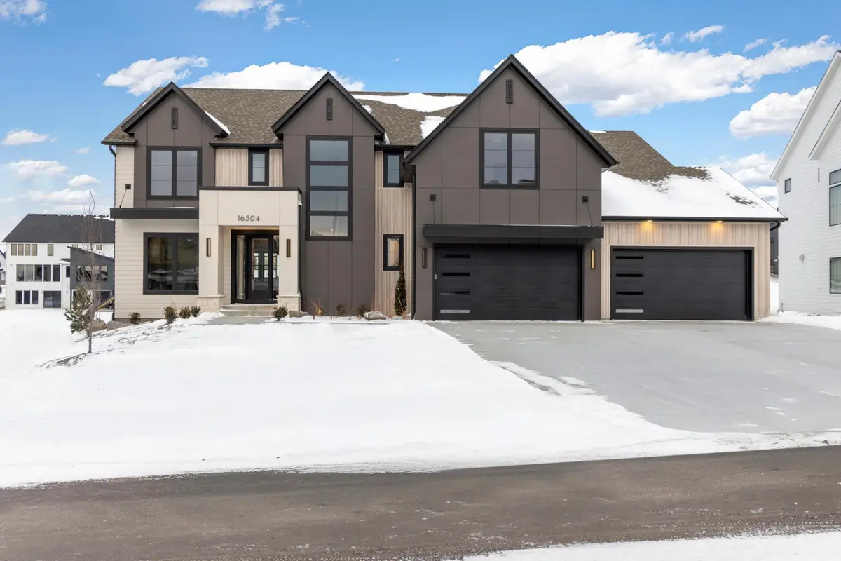 16504 47th Place N, Plymouth, MN 55446 - #1