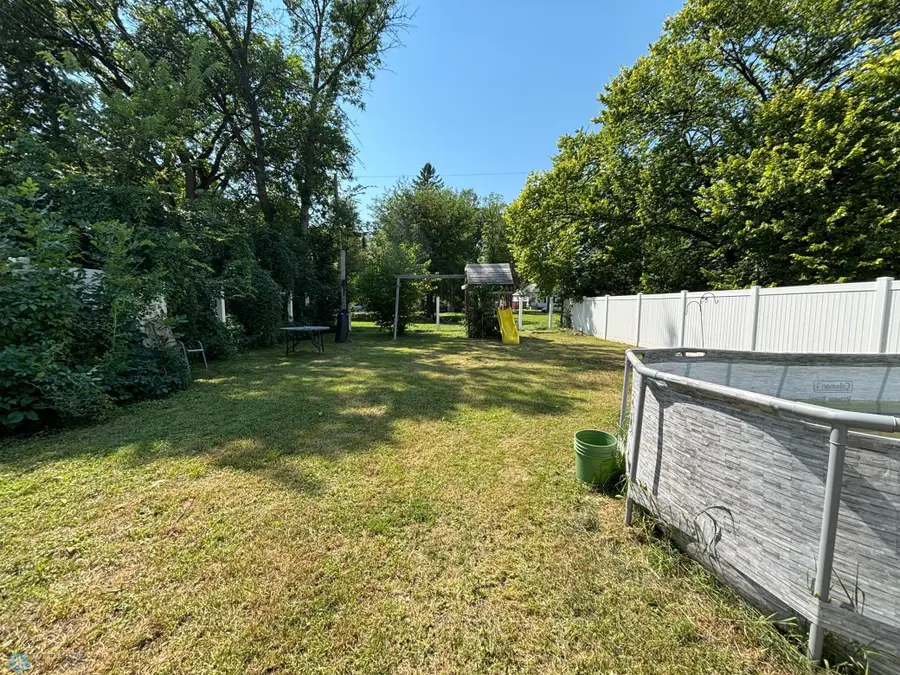 315 Dudrey Court, Moorhead, MN 56560 - Image #3