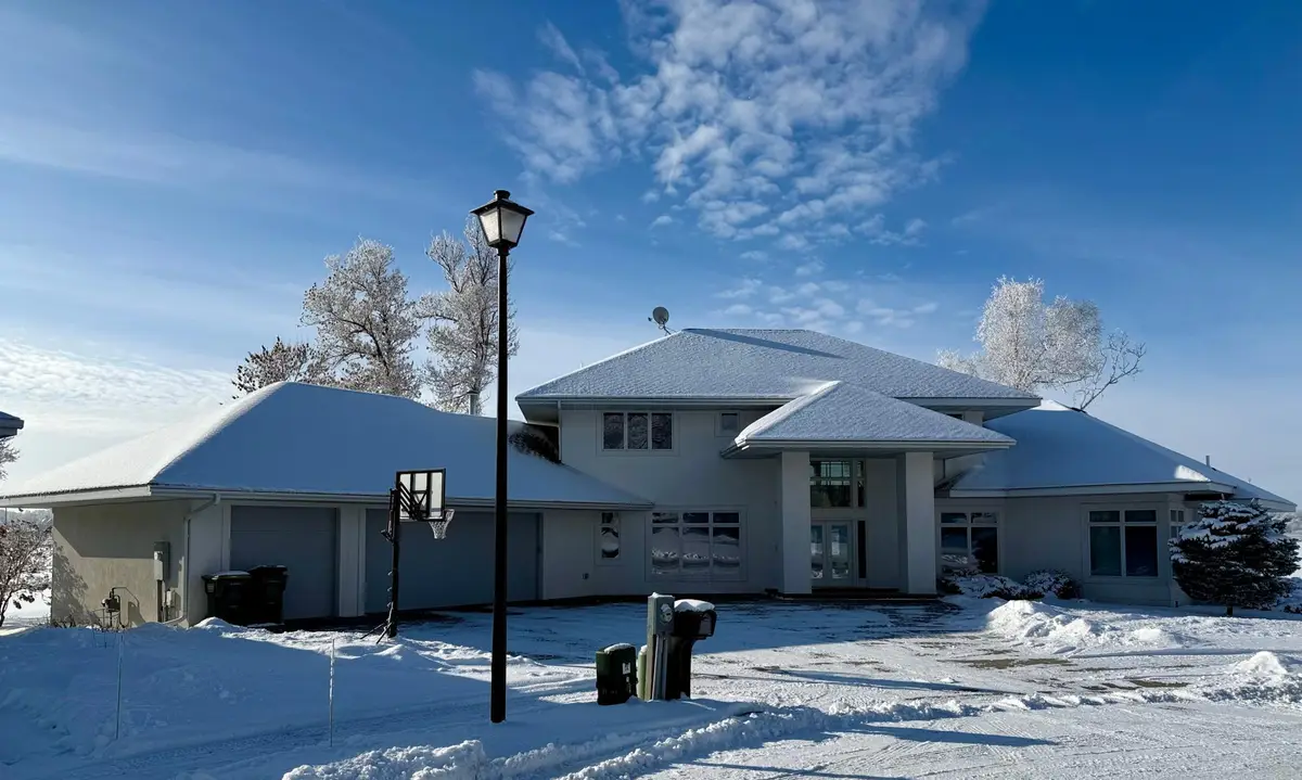 553 Lake Street N, Sauk Centre, MN 56378 - Image #1