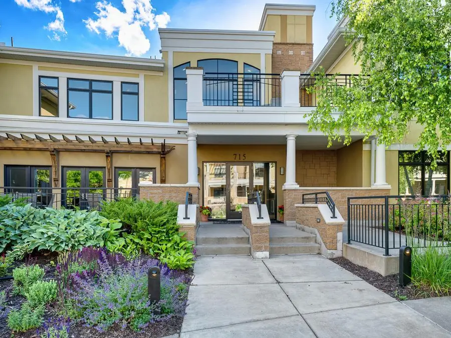 715 Linden Street #204, Saint Paul, MN 55118 - #2