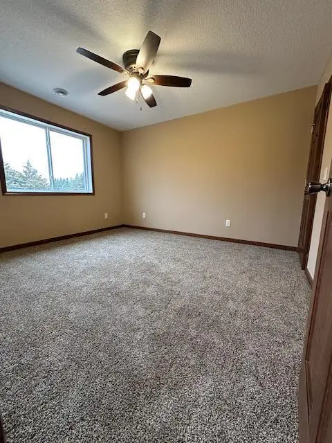 1560 Gray Fox Drive Ne, Owatonna, MN 55060 - Image #3