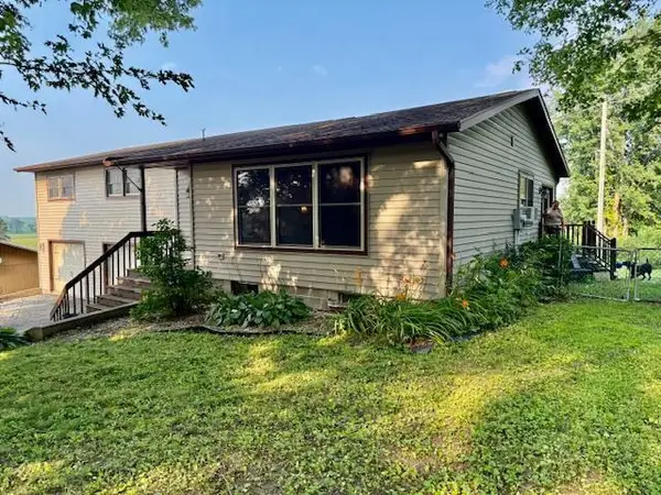 110 Lyndale Street S, Mabel, MN 55954