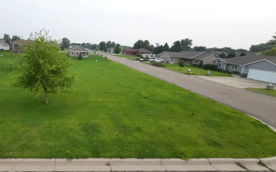 2594 Stony Creek Drive, Owatonna, MN 55060 - Image #2
