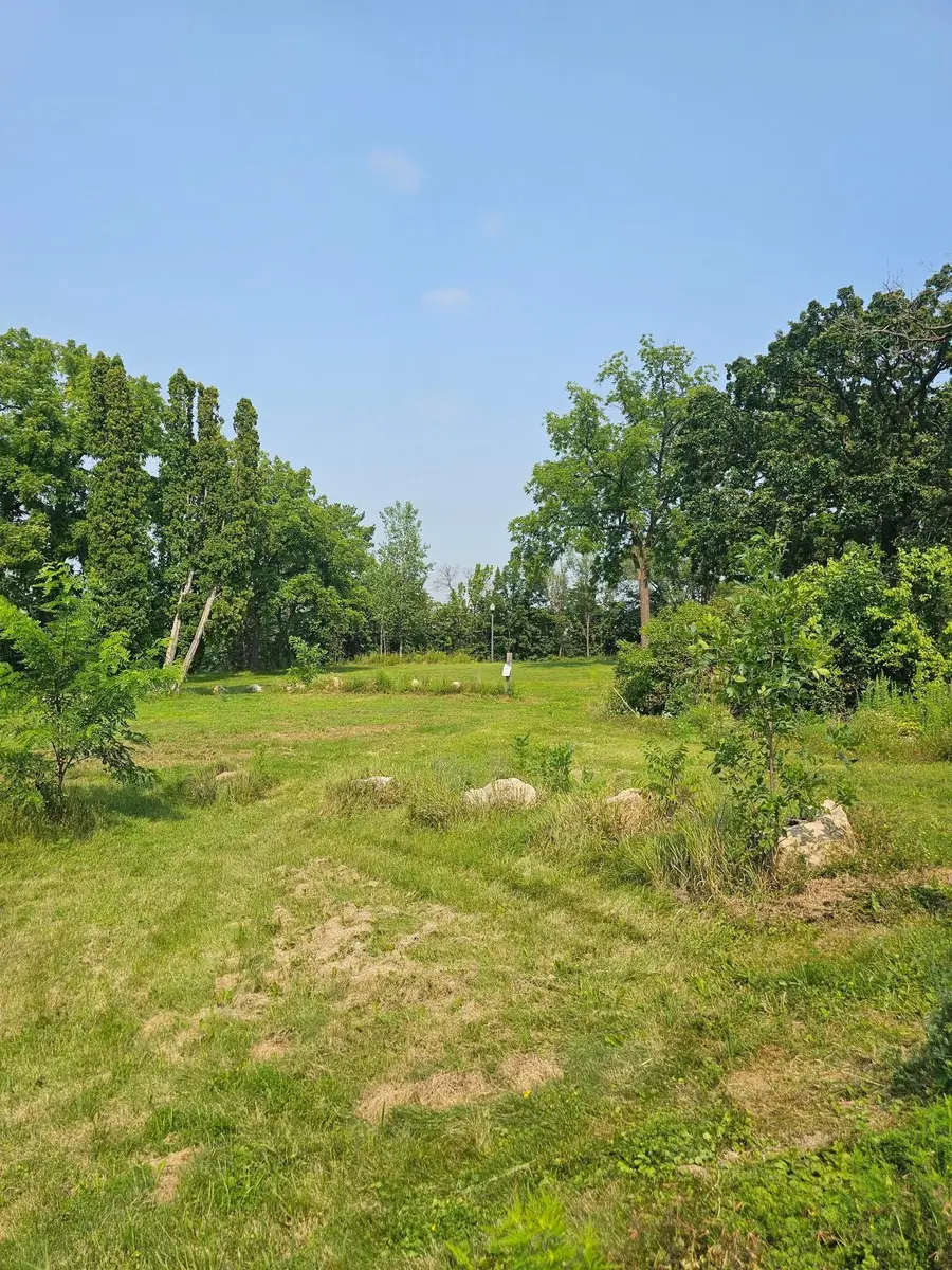 404 S Winter Street, River Falls, WI 54022 - Image #2