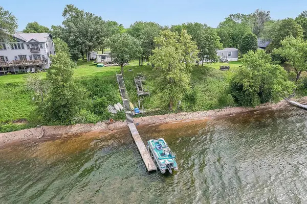 42322 240th Street, Henning, MN 56551