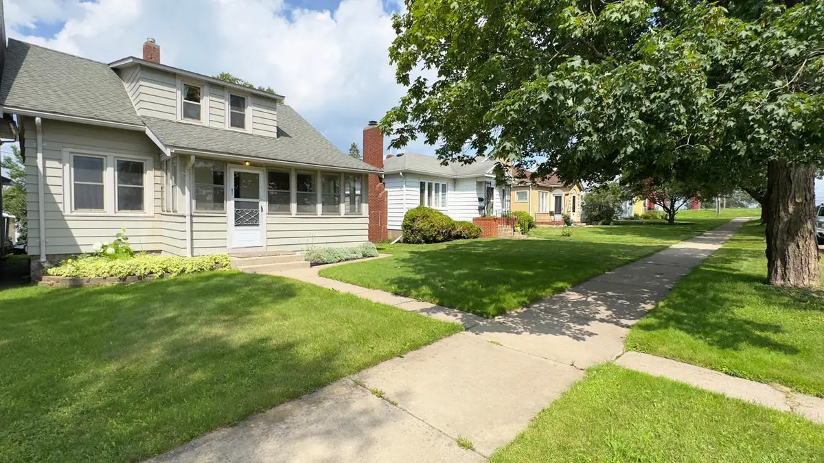 817 Harrison Street, Eveleth, MN 55734 - Image #1