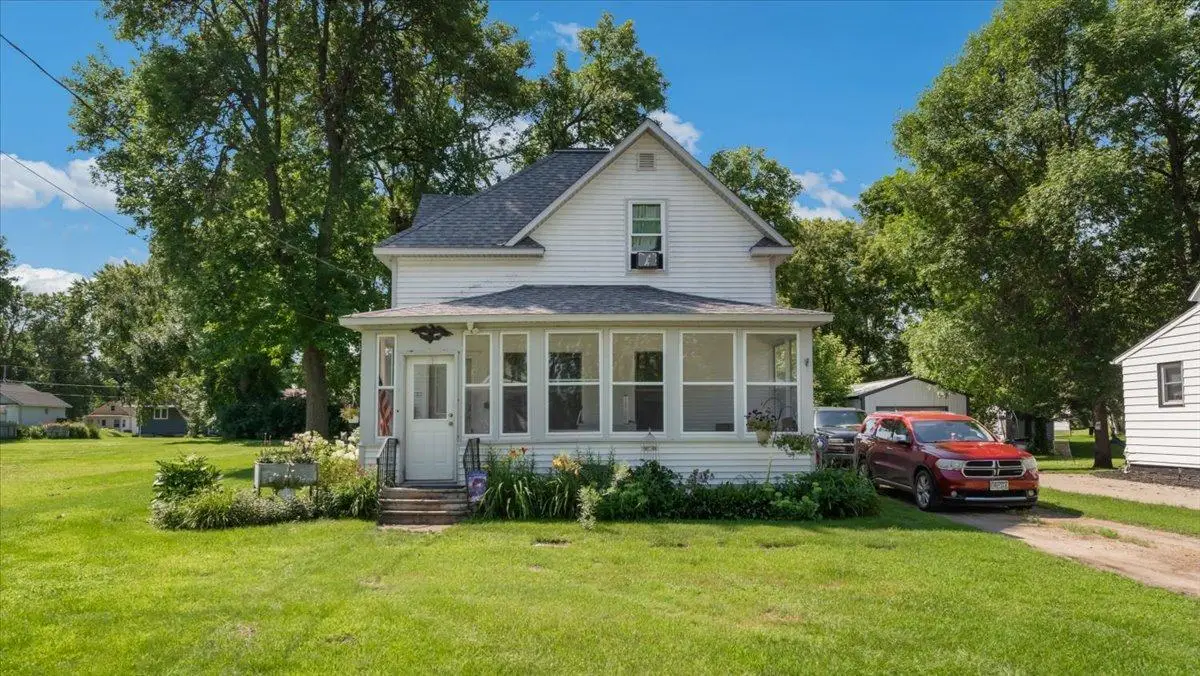 203 W Oak Street, Osakis, MN 56360 - #1