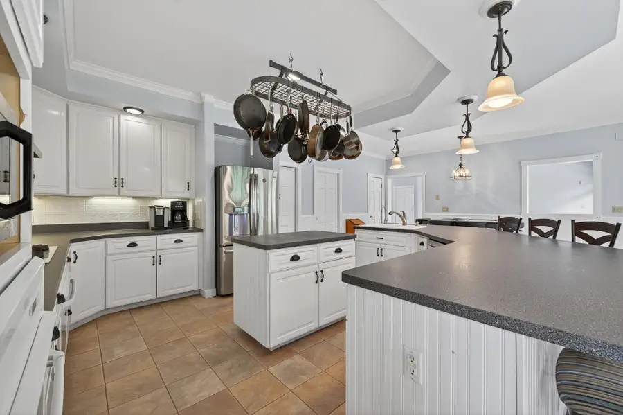 6090 Babcock Trail, Inver Grove Heights, MN 55077 - Image #2