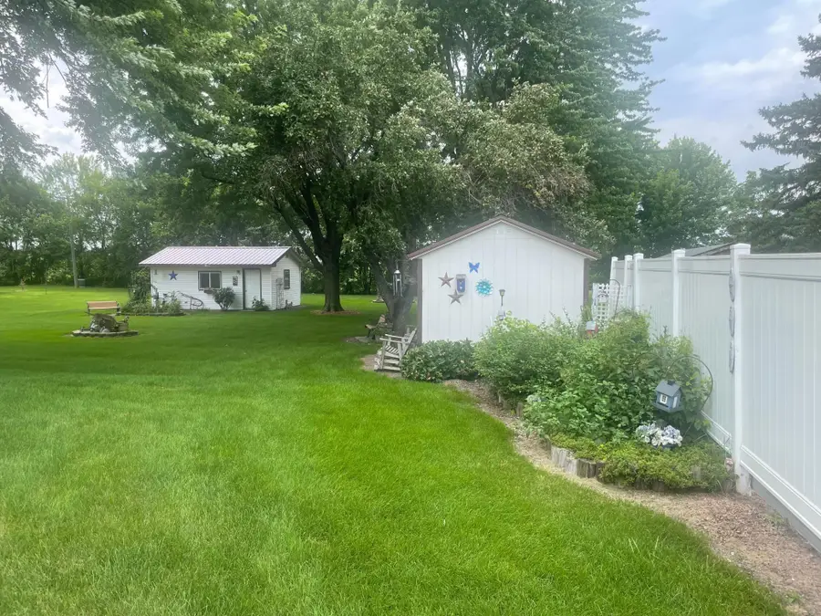 644 2nd Avenue, Brewster, MN 56119 - Image #2