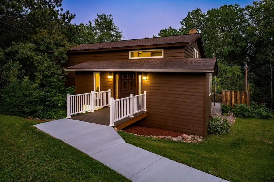 29 N Ridge Rd, Esko, MN 55733 - Image #2