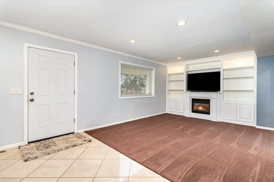 1685 Arlington Avenue E, Saint Paul, MN 55106 - #3