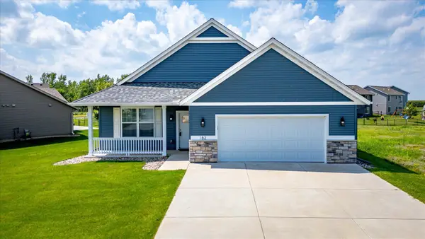 182 Sandpiper Circle, Hastings, MN 55033
