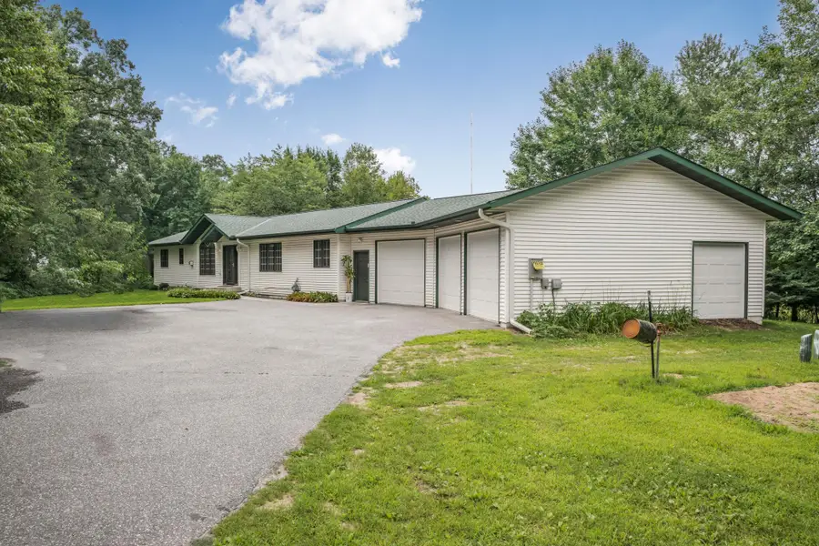 20640 Kiowa Street Nw, Anoka, MN 55303 - Image #2