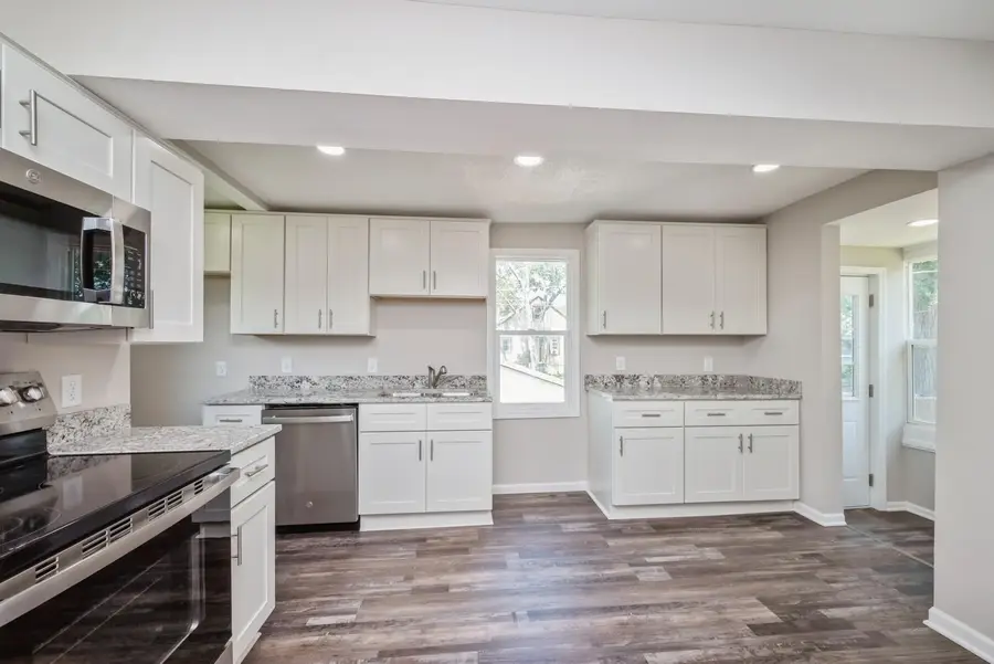 1747 York Avenue, Saint Paul, MN 55106 - #2