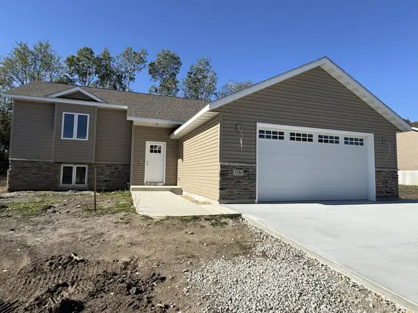 1330 Greenleaf Road, Owatonna, MN 55060