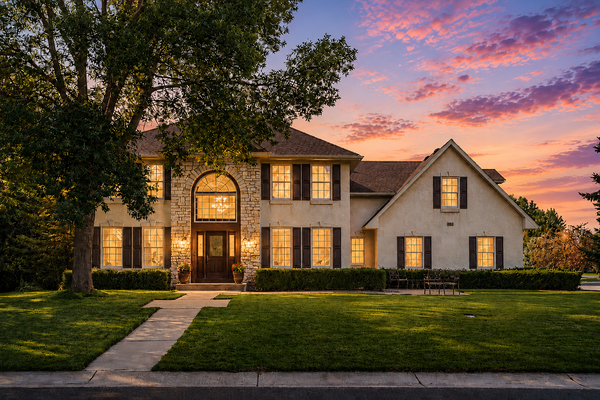 3865 N Ridge Drive, Saint Paul, MN 55123