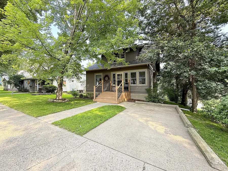 216 S 9th Street, Montevideo, MN 56265 - #2