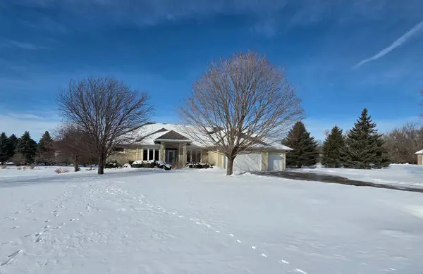 2631 Hawk Hill Lane Sw, Rochester, MN 55902