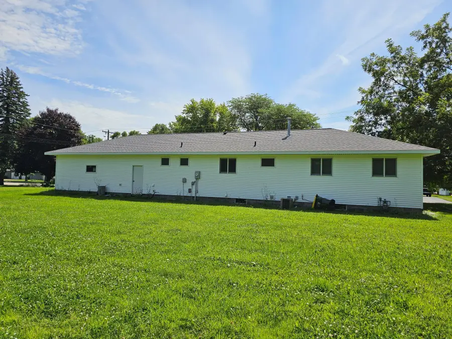 404 3rd Avenue S, Raymond, MN 56282 - Image #3