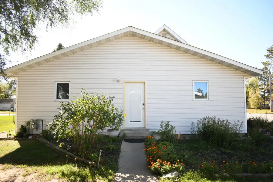 20 Elm Avenue Ne, Menahga, MN 56464 - Image #3