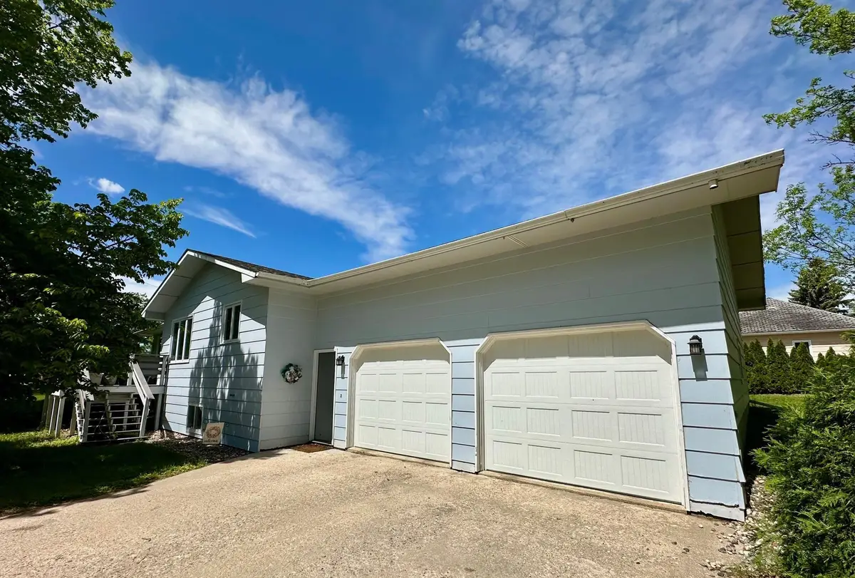 536 Park Avenue W, Greenbush, MN 56726 - Image #1