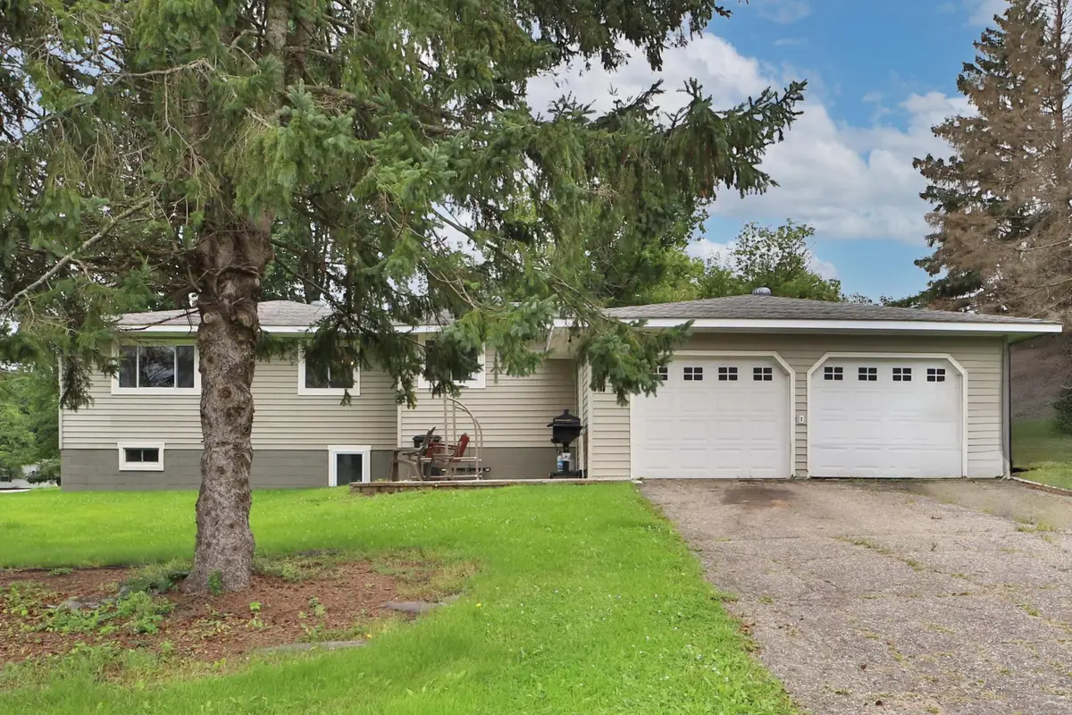 401 Jefferson Avenue S, Sebeka, MN 56477 - Image #1