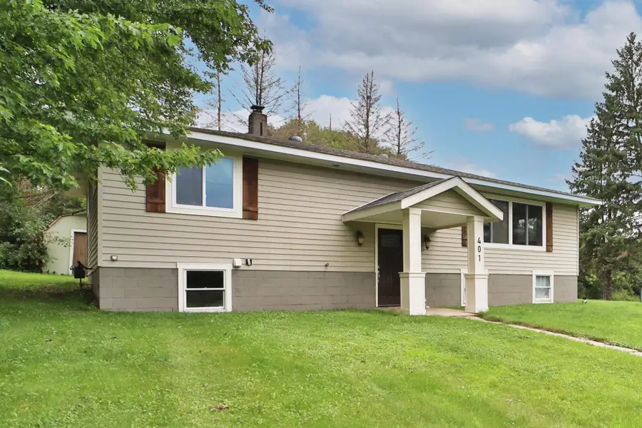 401 Jefferson Avenue S, Sebeka, MN 56477 - Image #2