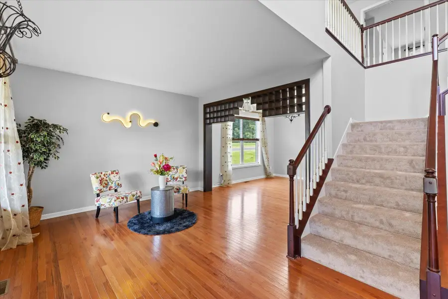 8490 Moraine Circle, Shakopee, MN 55379 - Image #2