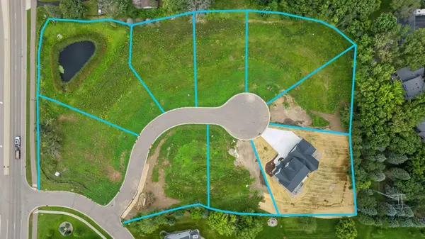 18743 Jarosite Court, Lakeville, MN 55044