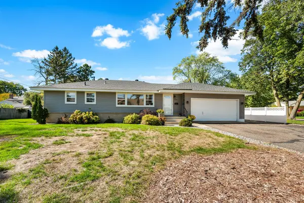 5956 Admiral Lane N, Brooklyn Center, MN 55429