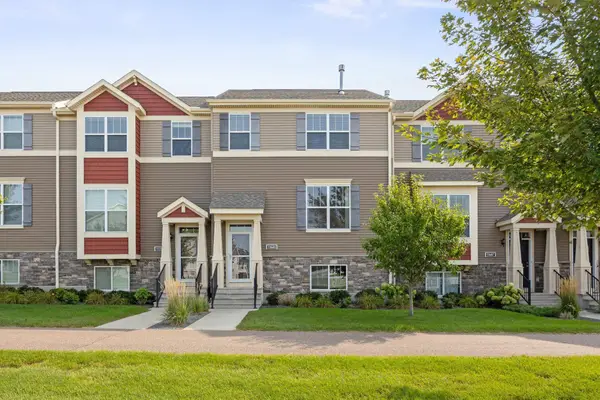 11601 82nd Avenue N, Maple Grove, MN 55369