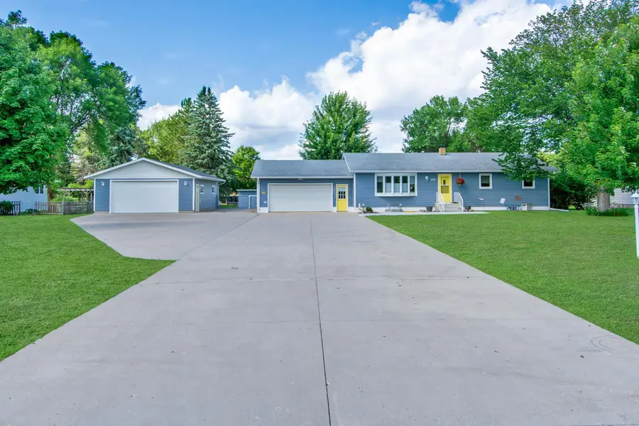205 Prairie Avenue Ne, Staples, MN 56479 - Image #2