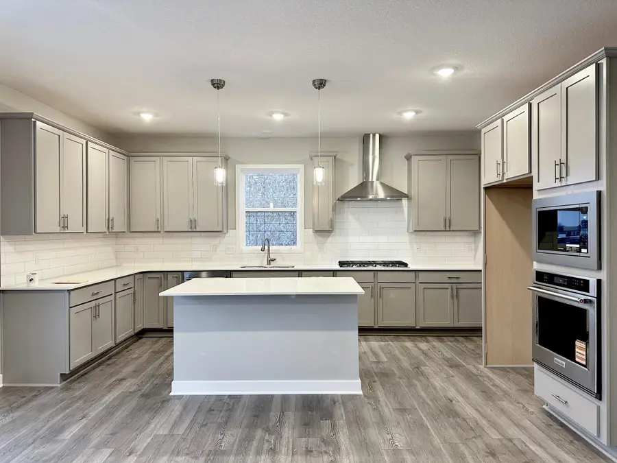 4566 Percheron Boulevard, Chaska, MN 55318 - Image #2