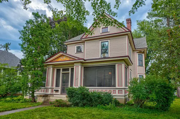 1302 4th Street, Hudson, WI 54016