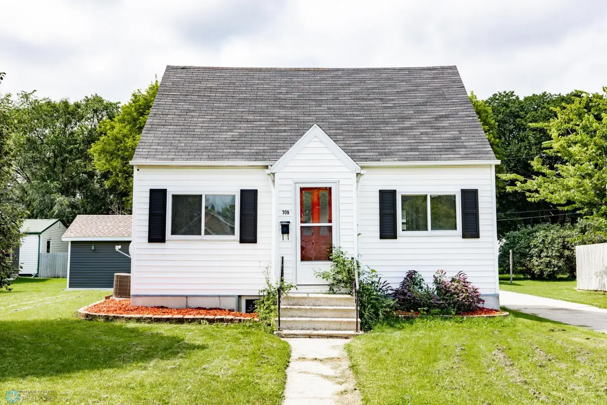 709 13th Street N, Moorhead, MN 56560 - Image #1