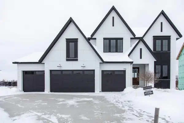 1986 Leaping Deer Circle, Medina, MN 55340